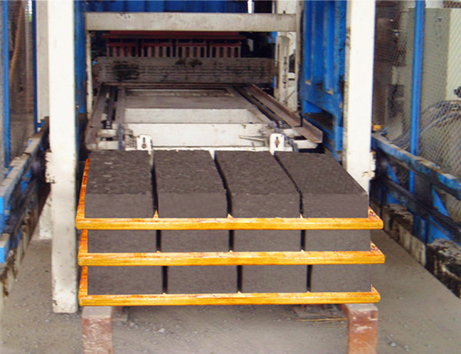 磚機竹托板客戶現場